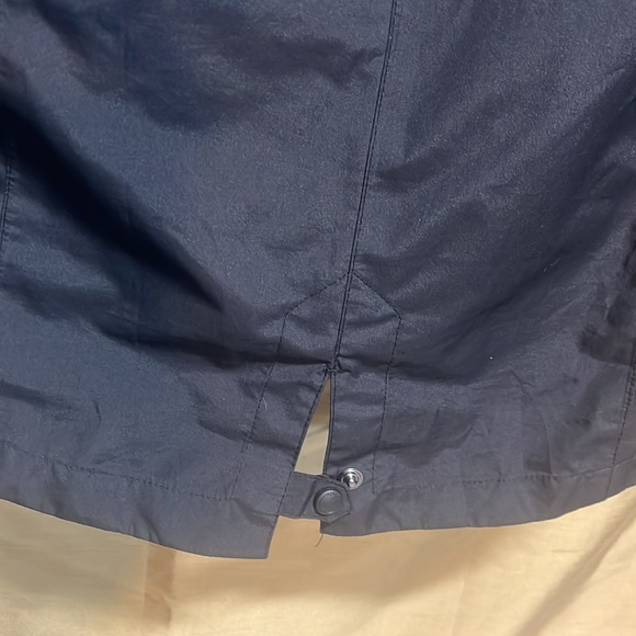 Lole brand black rain jacket - Picture 6 of 10